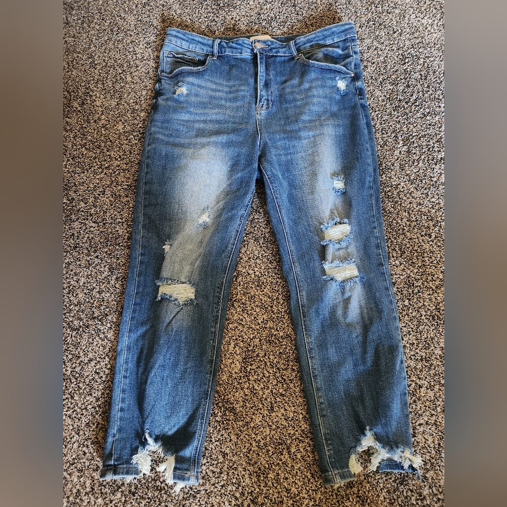 Risen Jean's